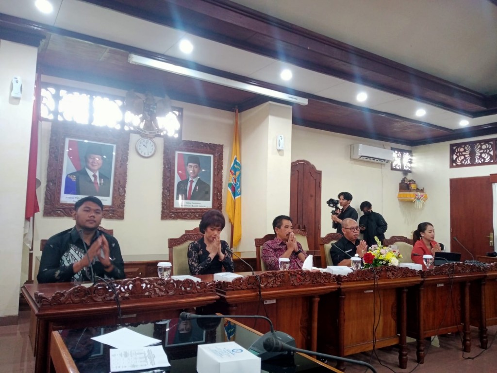Komunikasi Tatap Muka, Fondasi Utama Membangun Empati dan Kepercayaan Publik