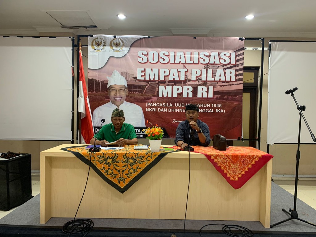 Sudirta Ajak Mahasiswa Belajar dari Mahabharata, Bhagawad Gītā dan Bung Karno: Sosialisasi 4 Pilar Kebangsaan di UHN IGB Sugriwa