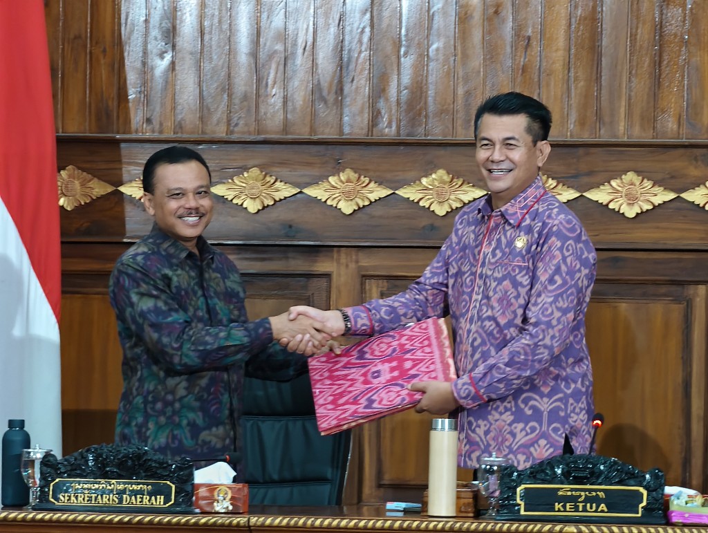 Dokumentasi dari - Pro Kontra Penutupan TPA Suwung