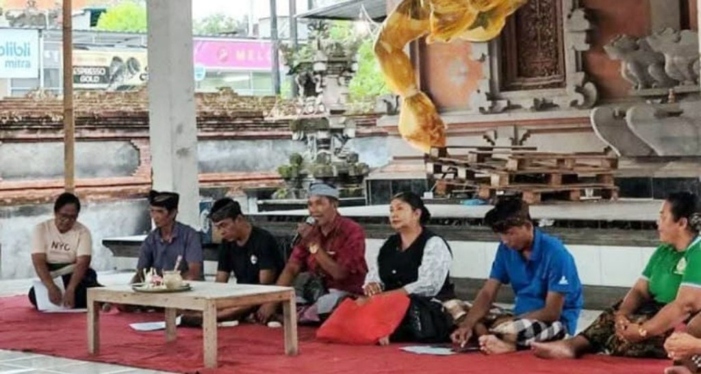 Dokumentasi dari - Efek Jera! Pembuang Sampah di Desa Keramas Didenda Rp250 Ribu, Identitas Terekam CCTV