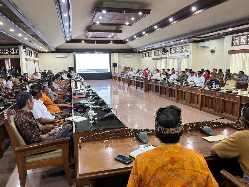 Dokumentasi dari - Pelanggaran Jatiluwih, Pansus TRAP DPRD Bali Komitmen Lindungi WBD Subak dan Petani, Tabanan Minta Maaf