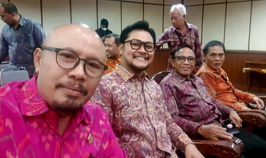 Dokumentasi dari - Oka Antara Tegas Batasi Toko Modern, UMKM dan Warung Rakyat Harus Dilindungi