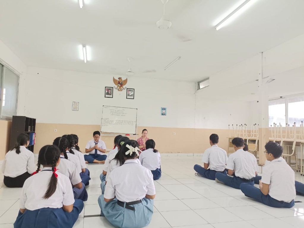 Riset Internasional Ungkap Krisis Empati Global, Akademisi Dorong Kurikulum Cinta Berbasis Dharma–Prema