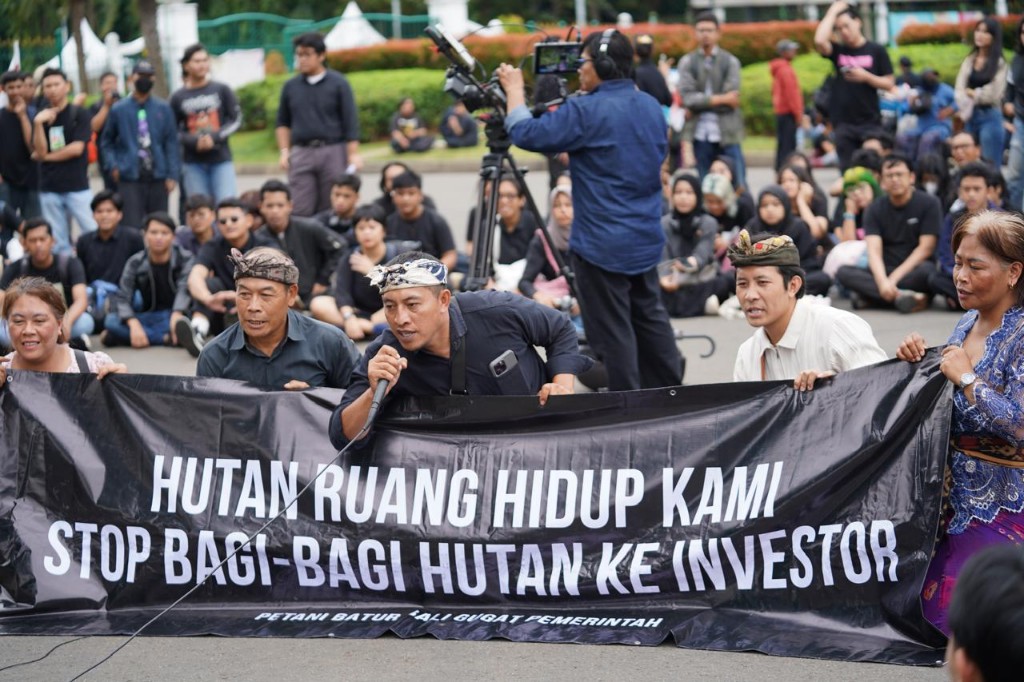 Petani Batur Datangi Kemenhut dan Kementerian Investasi: Suarakan Stop Bagikan Tanah Hutan kepada Investor Merampas Ruang Hidup Rakyat