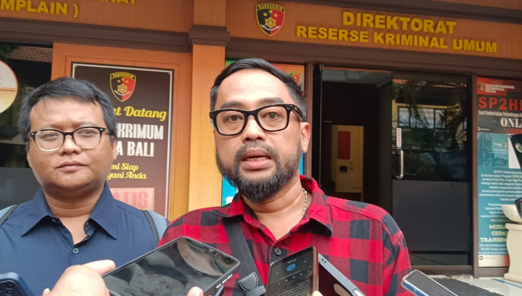 Dokumentasi dari - Diduga Akibat Pengerukan Alat Berat, Pondasi MR Glamping Villa Runtuh dan Usaha Lumpuh