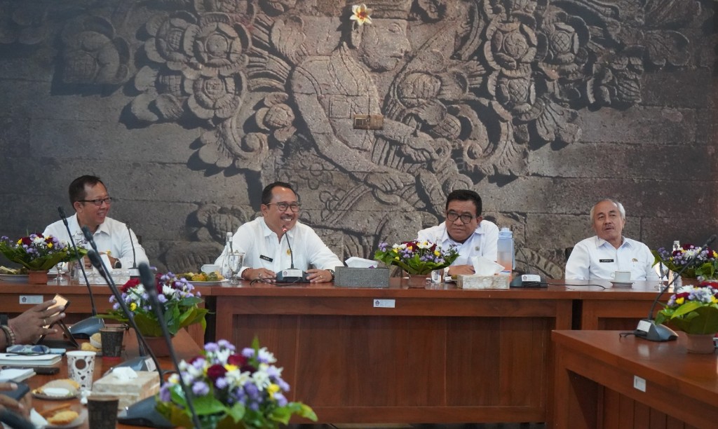 Dokumentasi dari - Pemkab Buleleng Bahas Penataan Aset Daerah dan Perubahan Struktur OPD