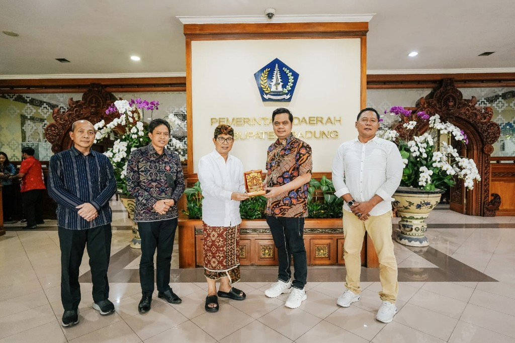 Bupati Badung Terima Kunjungan Bupati Jepara, Perkuat Sinergi Pengelolaan Pariwisata Berkelanjutan