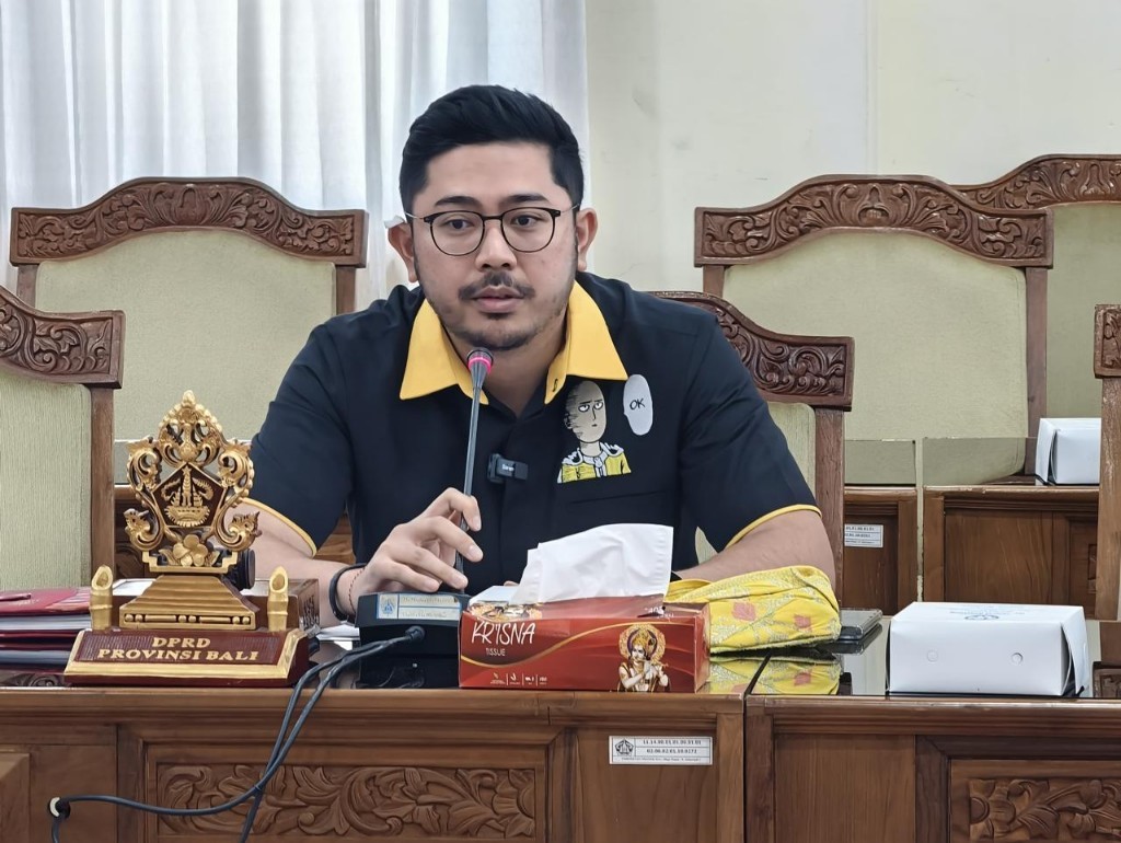 Pasca Presiden Prabowo Tegur Gubernur - Bupati se-Bali, Ajus Linggih Minta PWA Untuk Satgas Sampah