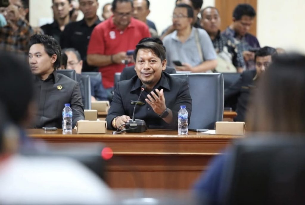 Tangani Sampah Pantai Kuta, Graha Wicaksana Tekankan Pentingnya Sinergi Lintas Pihak