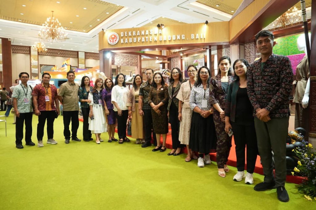 Ketua Dekranasda Badung Hadiri Pembukaan INACRAFT 2026 di JICC Jakarta