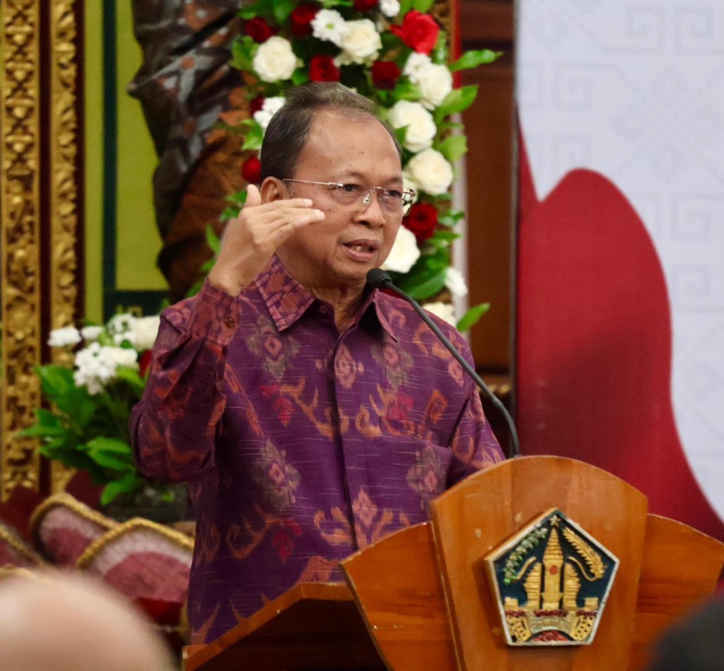 Jaga Keamanan Bali, Gubernur Koster Harap Sinergi Kolektif Semua Komponen Sipandu Beradat