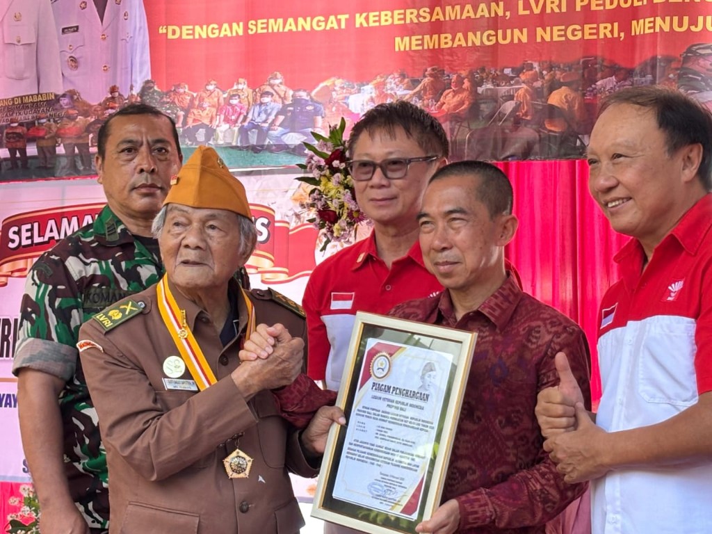 Veteran Pejuang Keturunan Tionghoa Dihormati: Lie Sing Khoen Dapatkan Gelar Kehormatan dari LVRI Bali