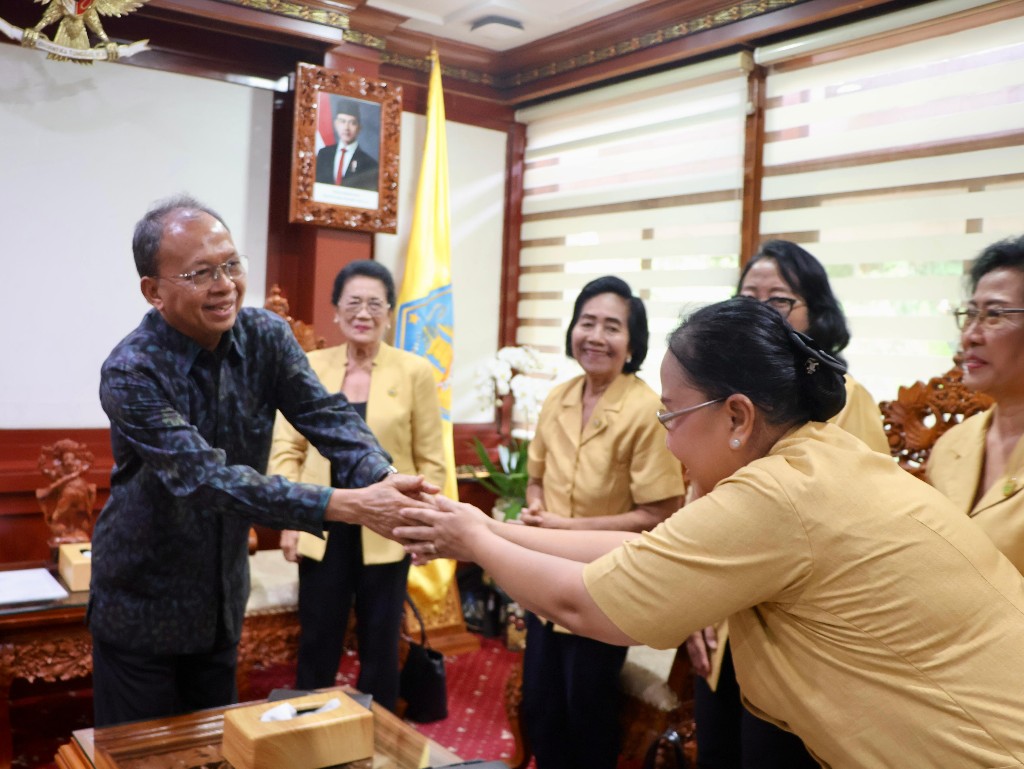 Gubernur Koster: WHDI Bali Berperan Vital Jaga Adat dan Tradisi
