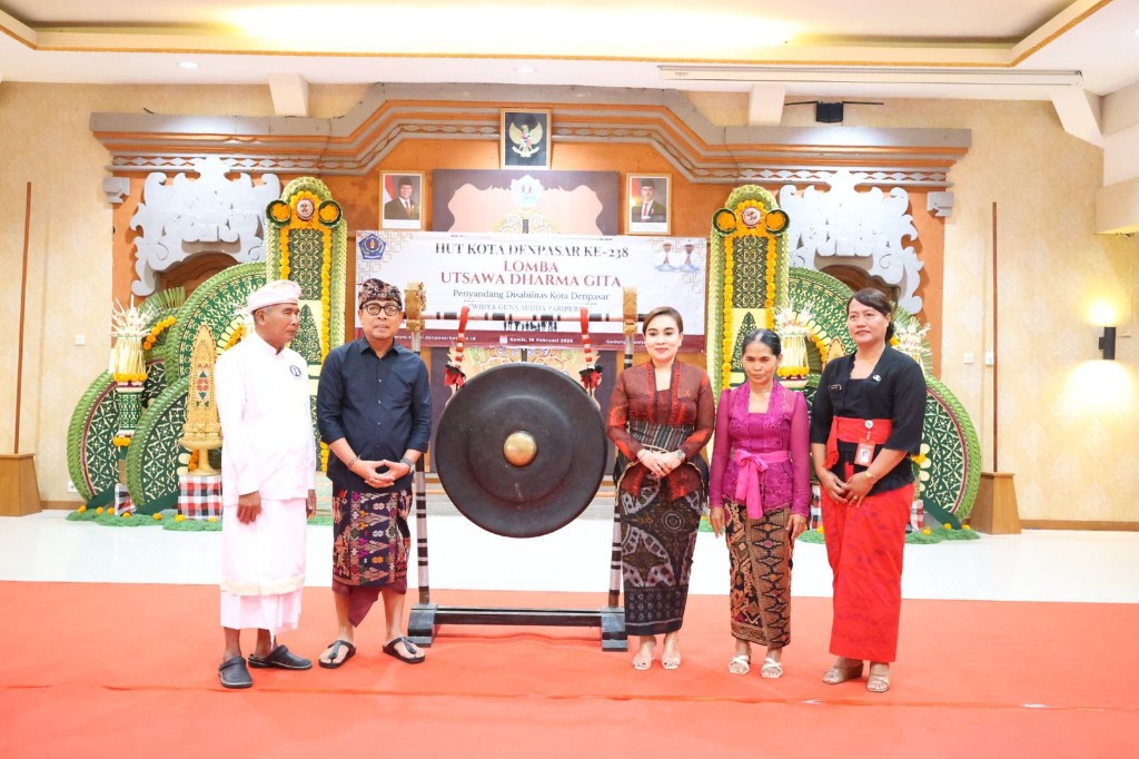 Dokumentasi dari - Utsawa Dharma Gita Penyandang Disabilitas Semarakkan HUT ke-238 Kota Denpasar
