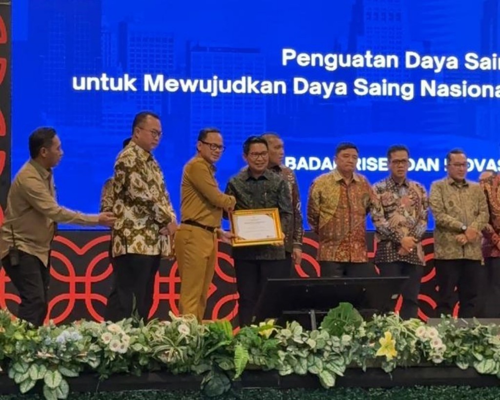 Dokumentasi dari - Bupati Badung I Wayan Adi Arnawa Raih Apresiasi Badan Riset dan Inovasi Nasional, Paparkan Strategi SDM Dongkrak Daya Saing Daerah