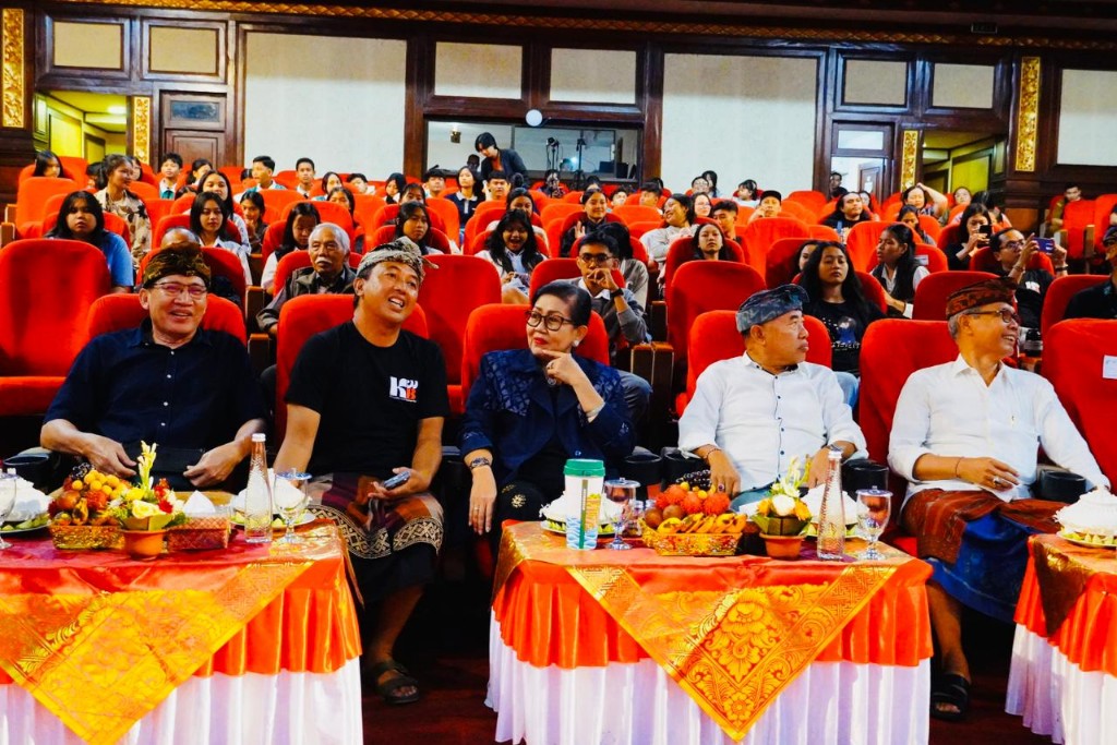 Dokumentasi dari - Selipkan Kritik Lewat Seni Pertunjukan, Ibu Putri Koster Puji Pementasan Jaratkaru