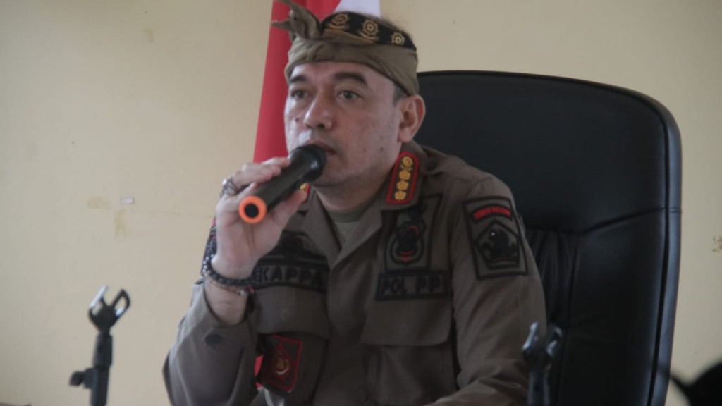 Satpol PP dan DPMPTSP Buleleng Ultimatum Reklame Liar, 56 Baliho Terancam Dibongkar