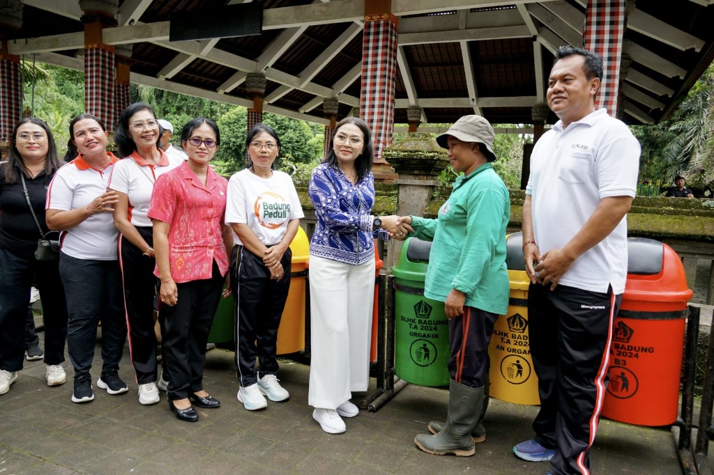 Dokumentasi dari - Gerakan Badung Peduli Sasar Lingkungan, Kesehatan, dan Ekonomi Warga Sangeh