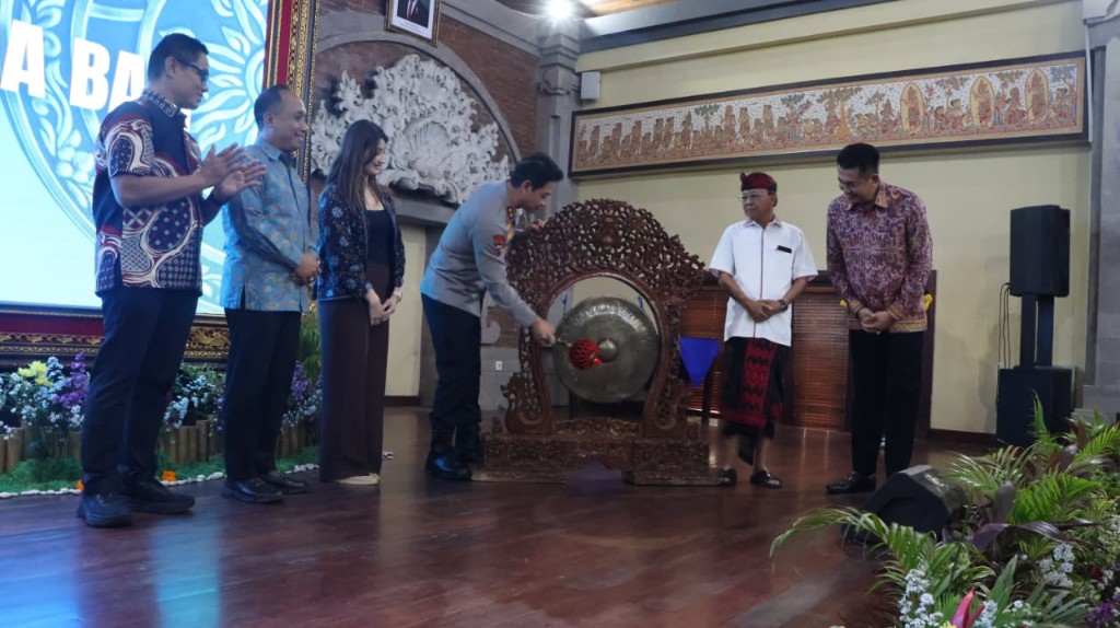 Peluncuran Website Cakrawasi, WNA Diawasi Secara Terpusat dan Real Time oleh Polda Bali