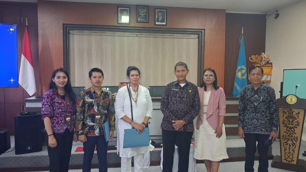 Perkenalkan Ajaran Paravidya dari Brahmavidya Vihangam Yoga di UHN IGB Sugriwa