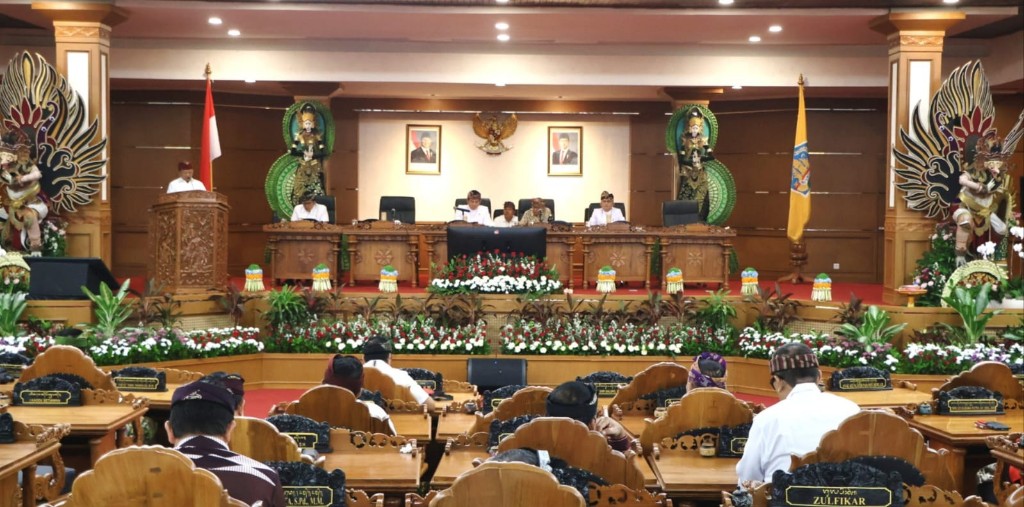 Rapat Paripurna DPRD Bali Bahas LKPJ dan Pidato Setahun Kepimpinan Koster-Giri 