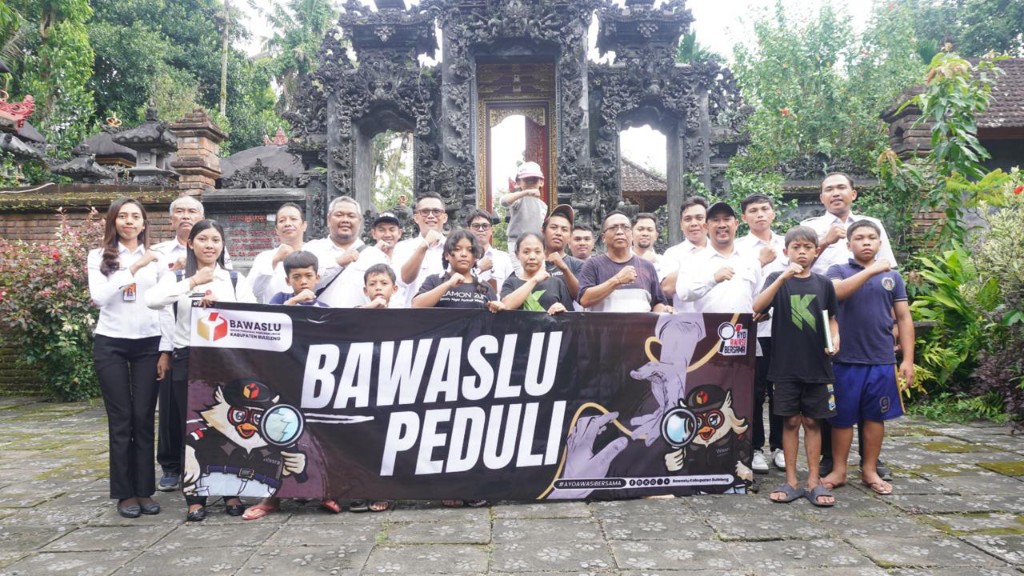 Program Bawaslu Peduli: Bawaslu Buleleng Gelar Aksi Sosial di Panti Asuhan