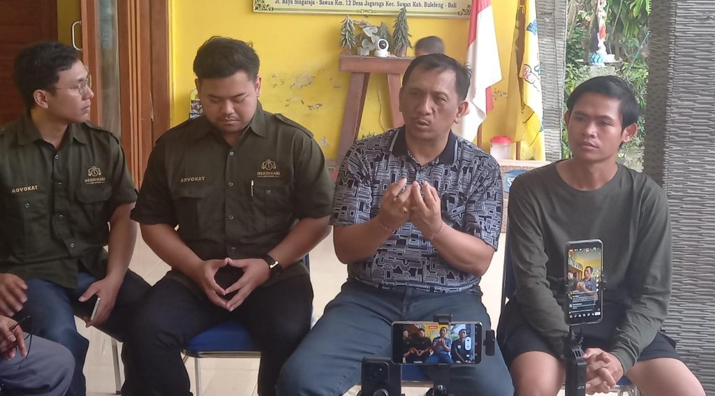 GPS : Kuasa Hukum Tersangka IMW, Dugaan Kekerasan Anak di Panti Asuhan Desa Jagaraga,Gelar Jumpa Pers
