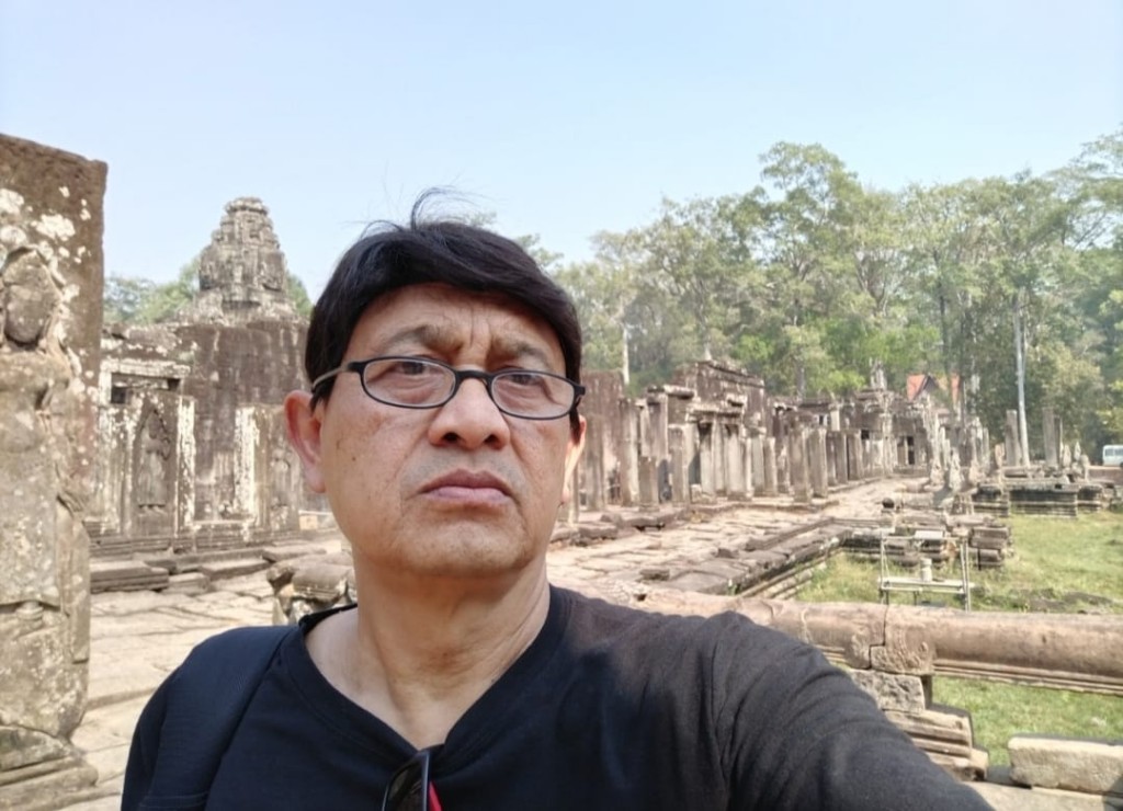 Saraswati, Veda, Mencerahkan Kebodohan