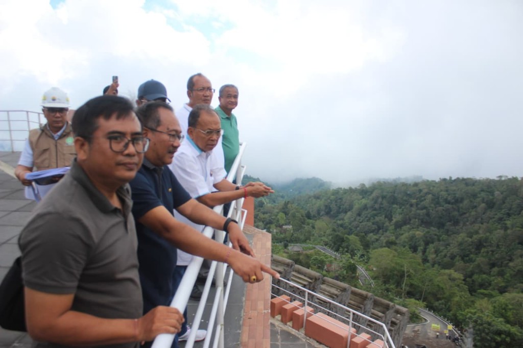 Dokumentasi dari - Progres Tahap II Turyapada Tower Capai 45 Persen, Gubernur Koster Tekankan Mutu dan Ketepatan Waktu