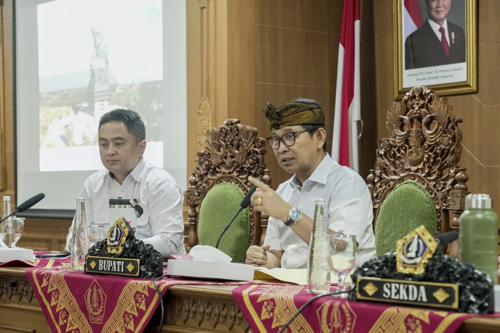Audit Terinci LKPD 2025 Dimulai, Bupati Adi Arnawa: Instruksikan OPD Terbuka dan Siap Diaudit