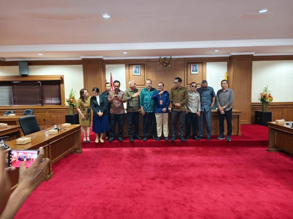 Ponda Wirawan Ketua Komisi III DPRD Badung Gelar Raker Dengan Perumda Air Minum Tirta Mangutama