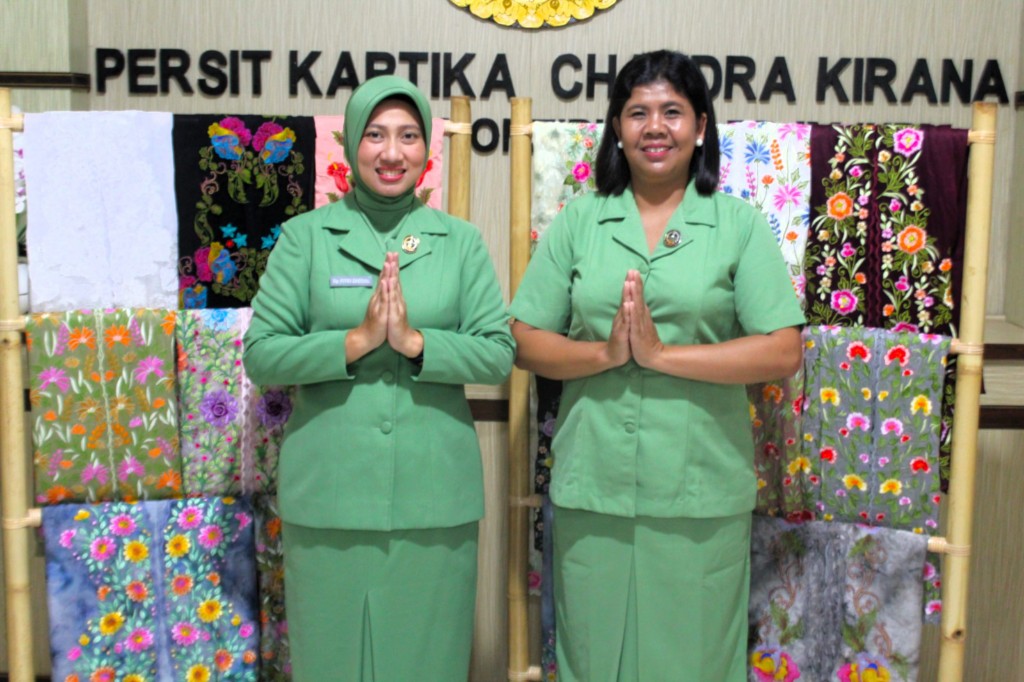 Pesona Bordir Nusantara, UMKM Kembang Pucuk Bordir Persit Kartika Chandra Kirana Cabang XLI Yonzipur 18 PD IX/UDAYANA Siap Mencuri Perhatian Dalam Ajang Persit Bisa 2 Di Jakarta