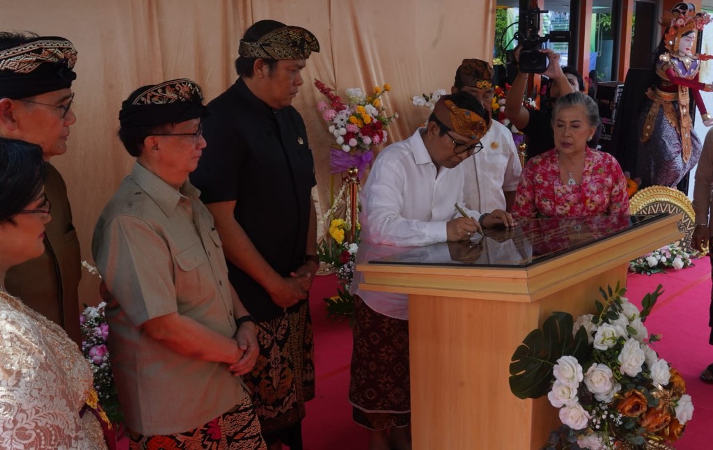 Wakil Ketua Komisi IV DPRD Badung Dampingi Bupati Hadiri Grand Opening RS Hermina Badung