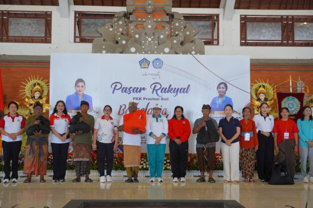 Pasar Rakyat PKK Bali Jadi Motor Penggerak Ekonomi Petani dan UMKM