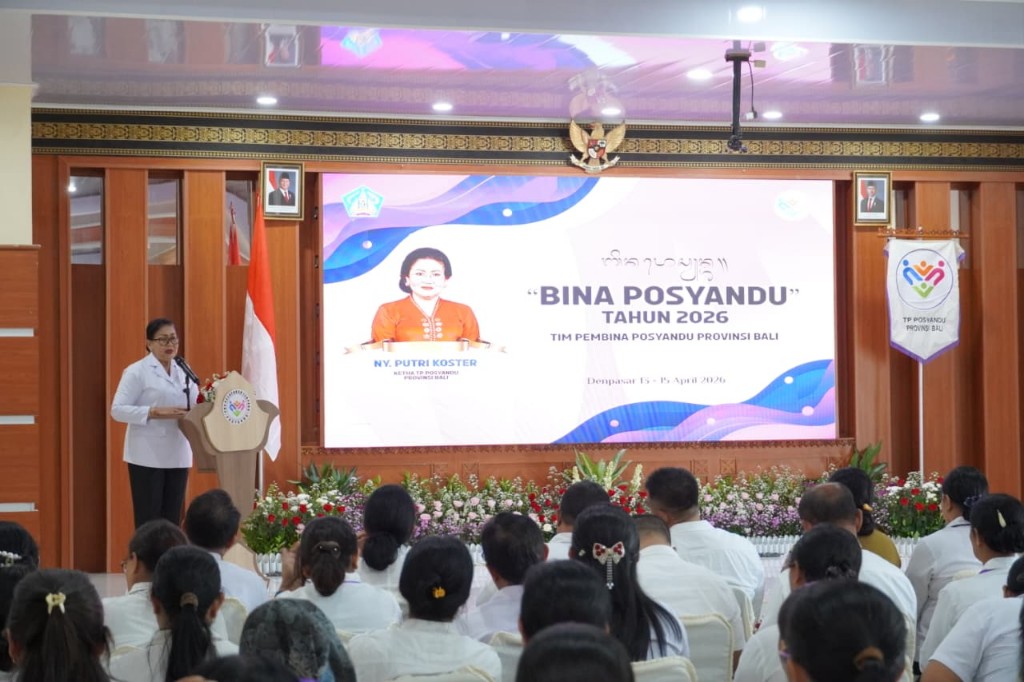 Buka Bina Posyandu Angkatan ke-2, Putri Koster Dorong Pembinaan Kader hingga Desa untuk Percepat Posyandu 6 SPM
