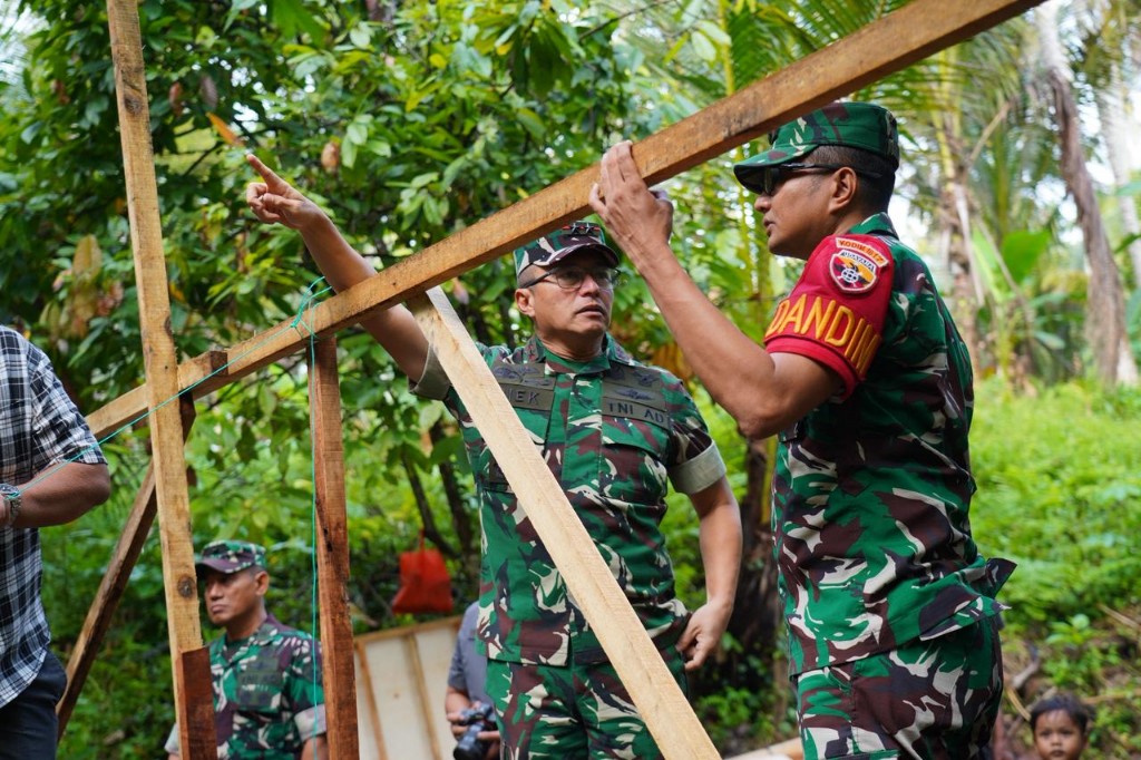 Pangdam IX/Udayana Tinjau KDMP dan Jembatan Garuda di Jembrana