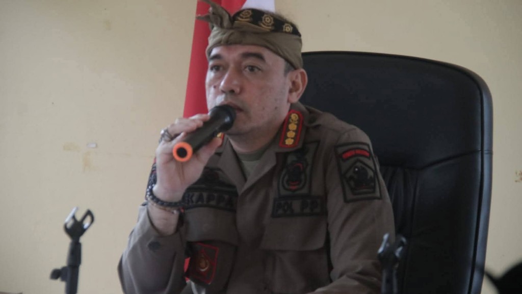 Gencarkan Sosialisasi Pengelolaan Sampah, Satpol PP Buleleng Luncurkan Poster Edukatif