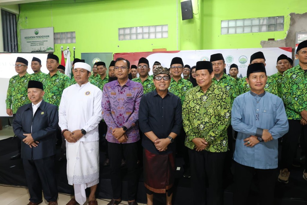 Perkuat Kerukunan, Wawali Arya Wibawa Hadiri Silaturahmi Kebangsaan DMI Kota Denpasar