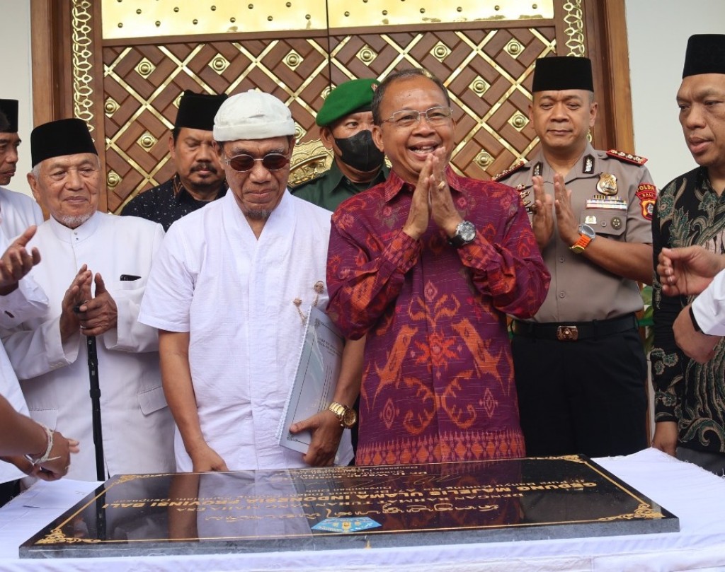 Dokumentasi dari - Resmikan Gedung MUI Bali, Gubernur Koster Ajak Bangun Kehidupan Masyarakat Bali yang Nyaman, Damai dan Kondusif