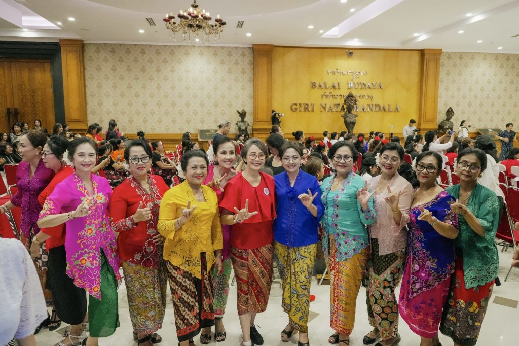 Peringati Hari Kartini, ILDI Badung Gelar Gathering dan Senam Line Dance Penuh Semangat Emansipasi