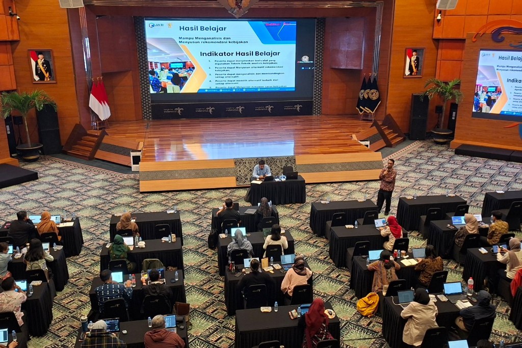 Tingkatkan Kualitas Kebijakan, Kemenpar Latih ASN Susun Policy Brief Berbasis Evidence