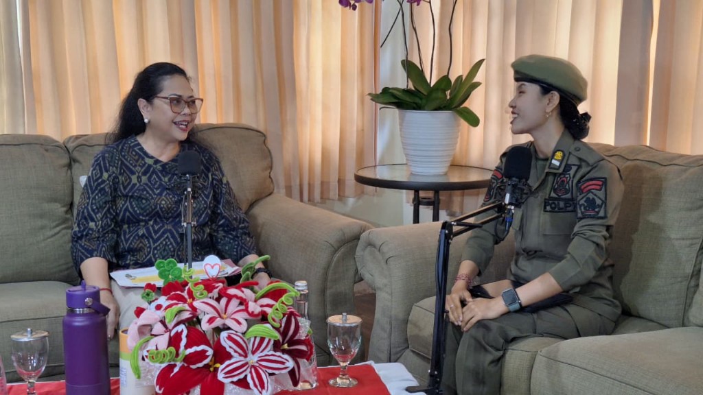 Tampil di Podcast Satpol PP, Ny. Wardhany Sutjidra Ajak Perempuan Selesaikan 65% Masalah Sampah