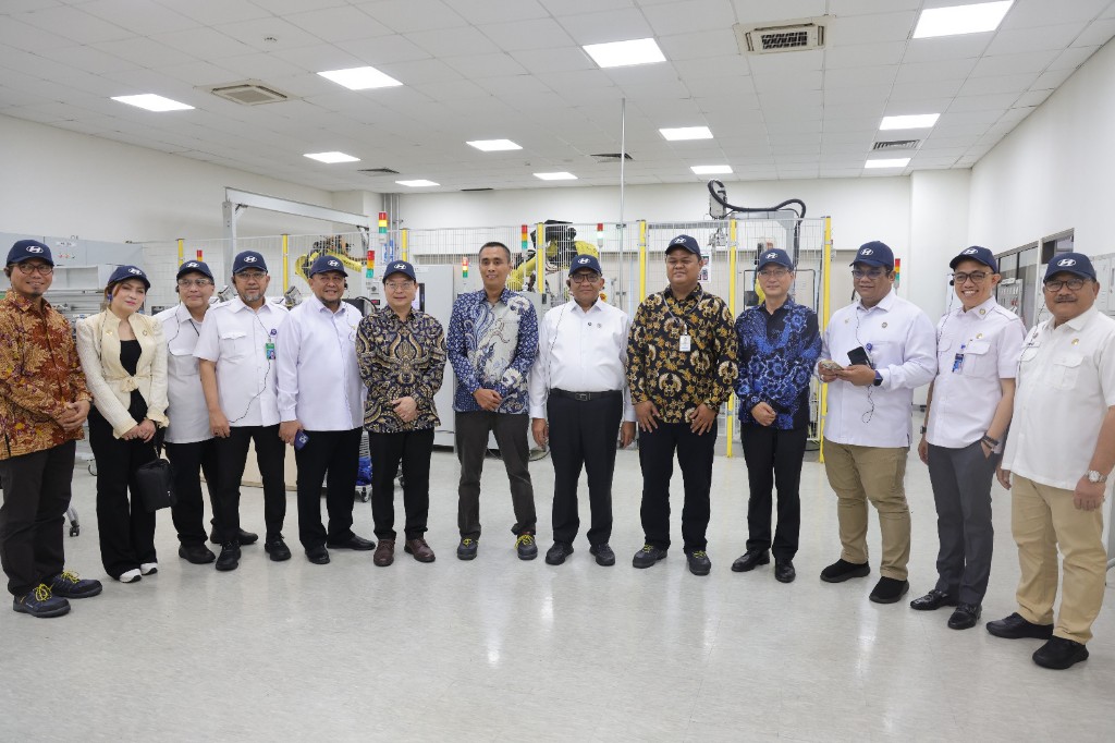 Tangkap Geliat Pasar EV, Kemnaker Siapkan SDM Terampil untuk Sektor Green Jobs