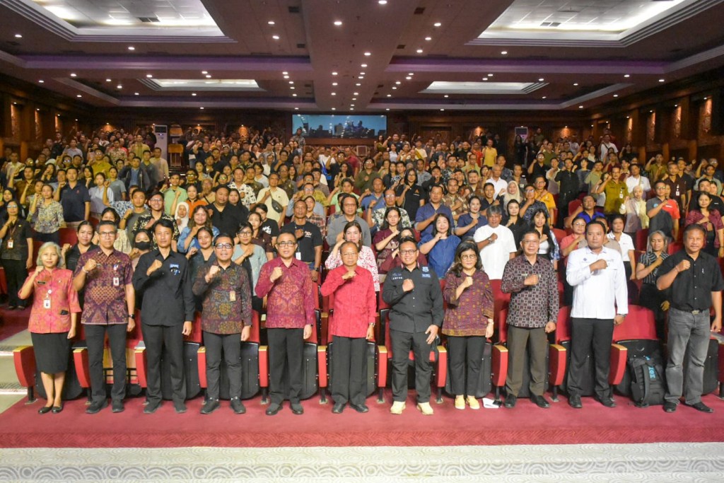 Sektor Horeka dan DTW di Denpasar Komitmen Wujudkan Pengolahan Sampah Mandiri