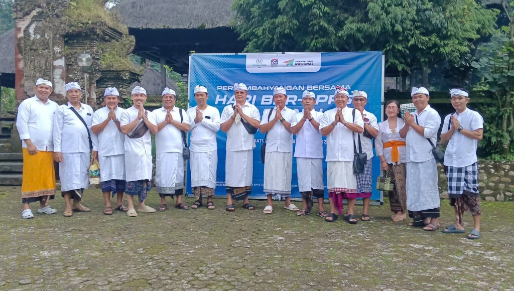 Sambut Hari BPR-BPRS Nasional 2026: Perbarindo Bali Awali dengan Tirtayatra dan Penguatan UMKM