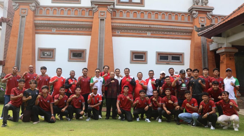 Gubernur Koster Dukung Kiprah PS Badung di Liga 4 Nasional, Minta Jaga Kondisi dan Junjung Profesionalisme