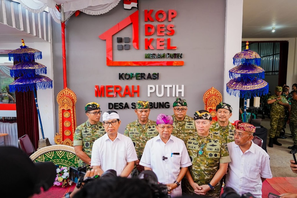 Hadiri Peresmian 1.061 KDKMP, Bupati Adi Arnawa Tegaskan Dukungan Ekonomi Kerakyatan