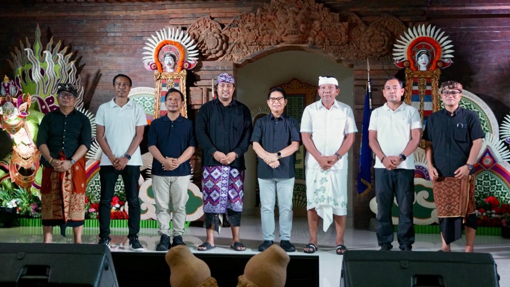 Bazar Amal Banjar Teba Sari, Bupati Adi Arnawa Dorong Kebangkitan Pariwisata Kuta