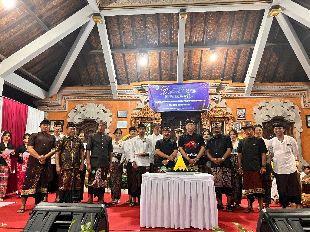 Rai Wirata Hadiri HUT ke-50 ST. Werdhi Yowana Banjar Munggu Gulingan