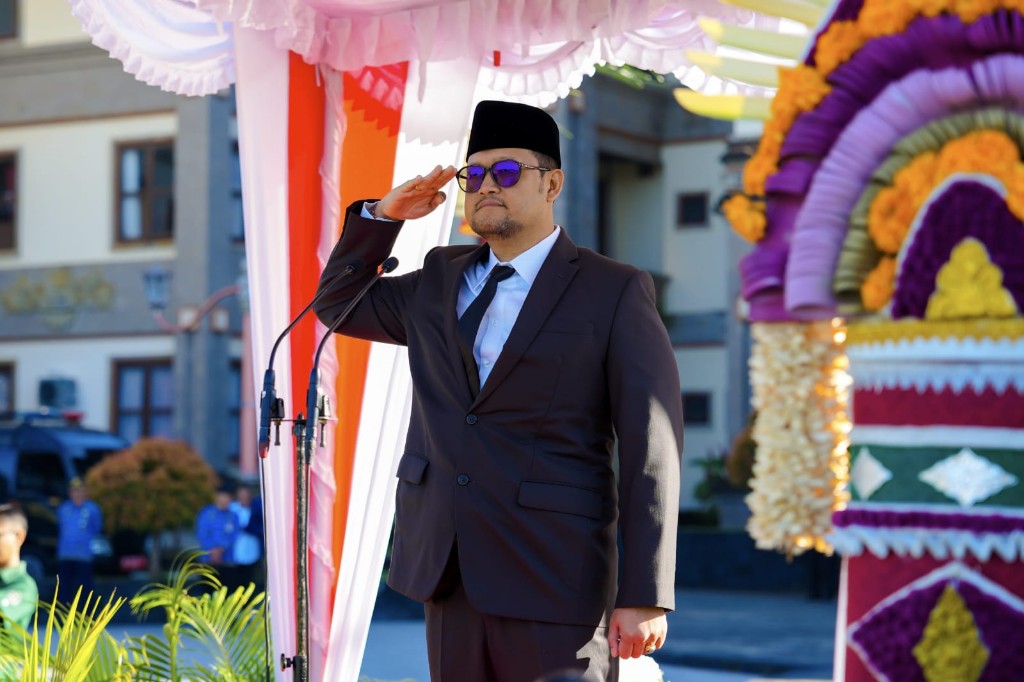 Pimpin Apel Hari Lahir Pancasila, Wabup Bagus Alit Tegaskan Pentingnya Persatuan dalam Keberagaman